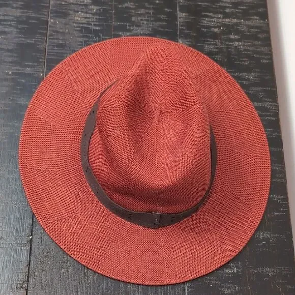 Orvis Packable Knit Adventure Hat -Rust Color - Picture 2 of 10